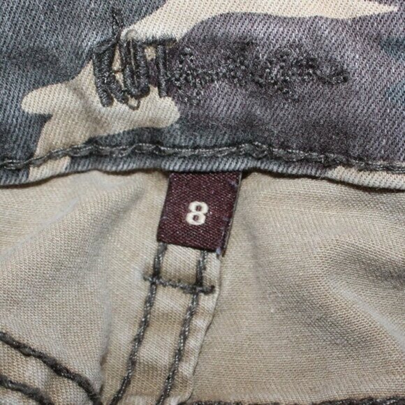 Kut from the Kloth Skinny Camo Jegging Jeans - Picture 2 of 12
